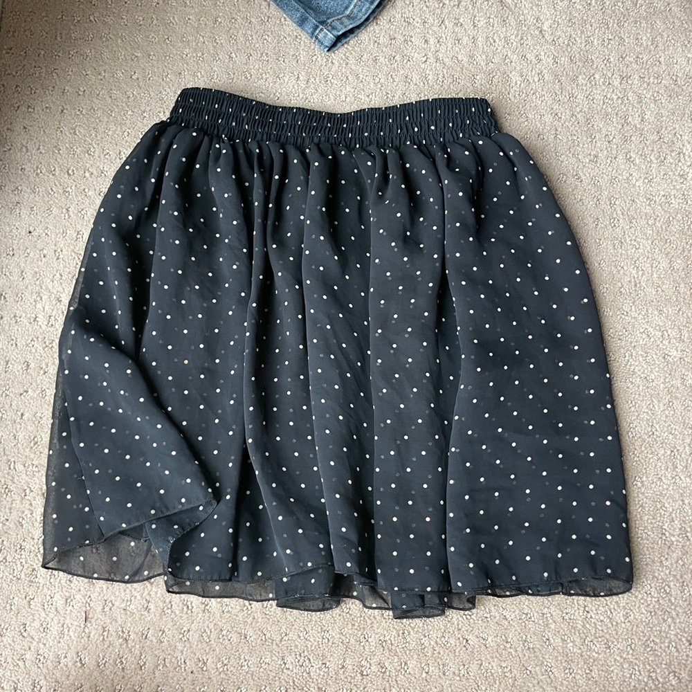 Polka dot American apparel skirt